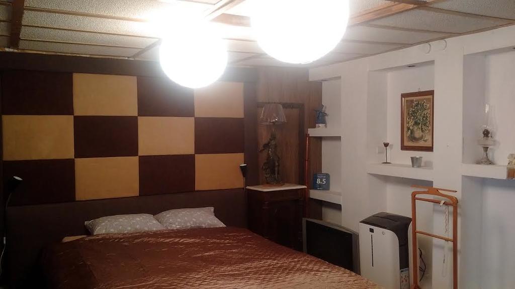 Expo Home Stay Bucharest Exterior photo